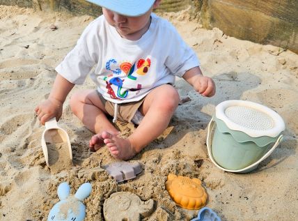 baby beach toys